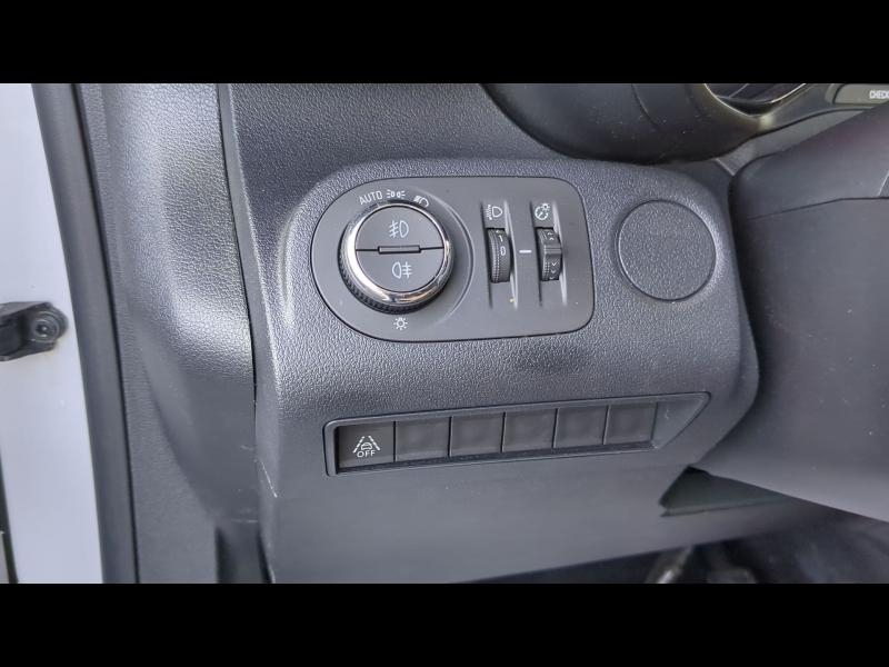 OPEL Combo Cargo VUL d’occasion à vendre à NÎMES chez MAS AUTO (Photo 19)